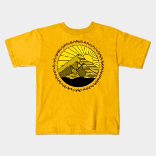 ADVENTURE Time Mountains Nature Kids T-Shirt